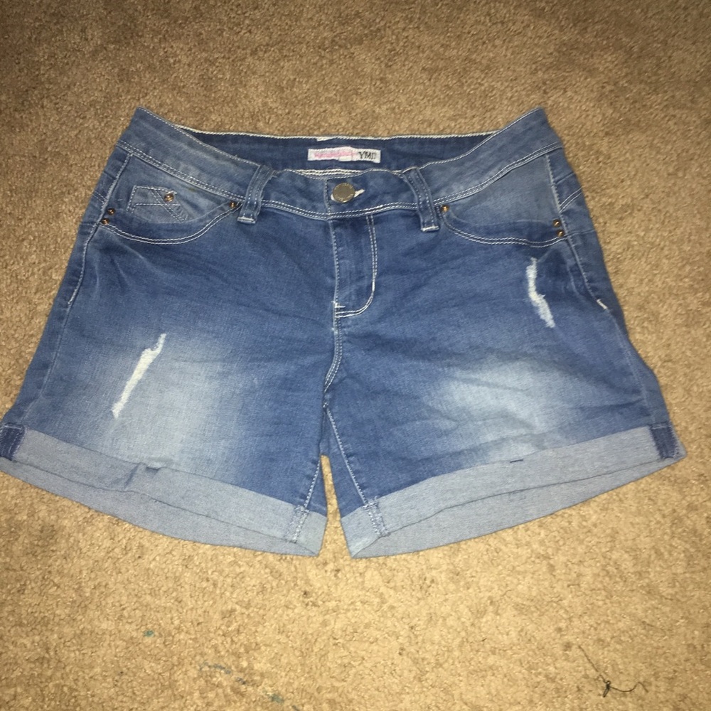 Curve Enhancing Denim Shorts